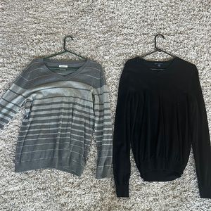 V neck light sweaters